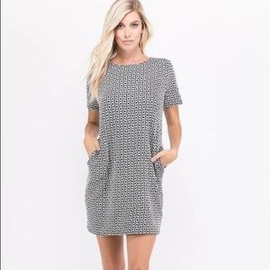 Alex Black Short dress